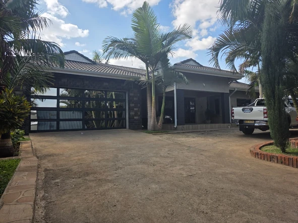 5 Bedroom House