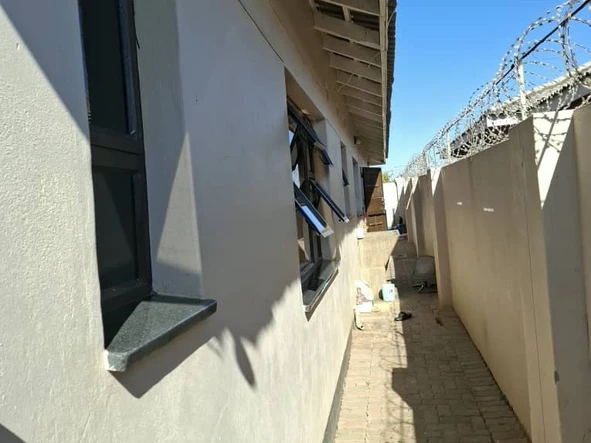 4 Bedroom Townhouse Complex